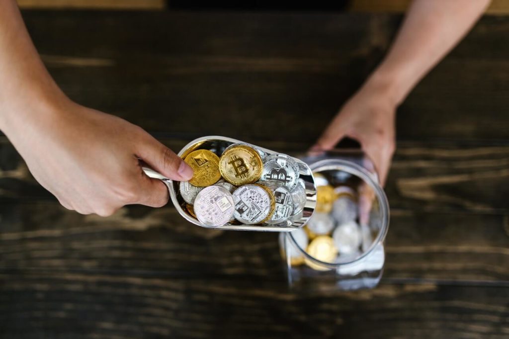 How to design Crypto Tokenomics?